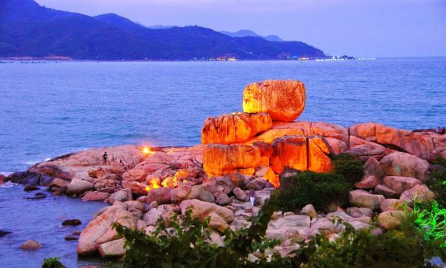 Món Nợ Tình Thâm