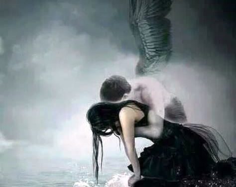 Người Quả Phụ Khóc Chồng