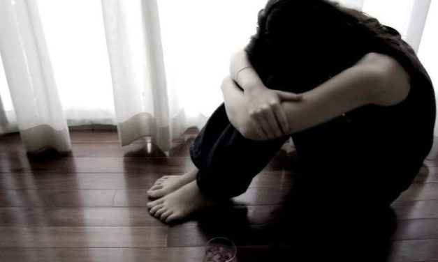 Ngày Mình Đau Em Sầu Héo Hắt